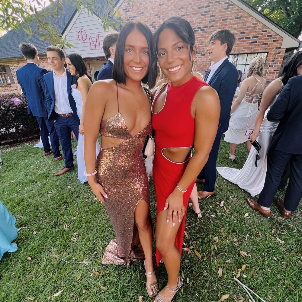 Stunning Superdown Revolve dress! Worn once at my formal!!